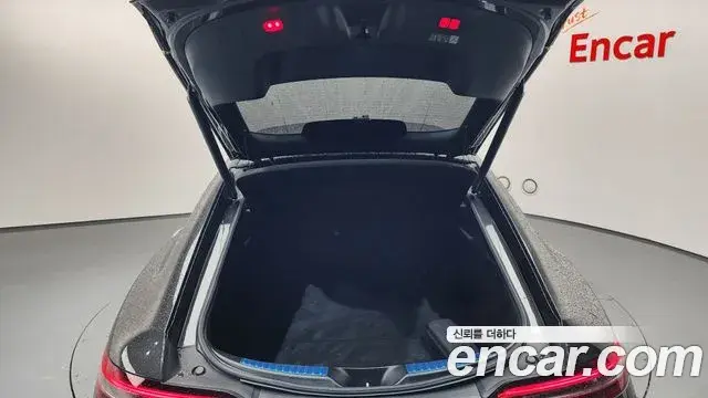 Mercedes-Benz AMG GT 2024 — Şəkil 24/36