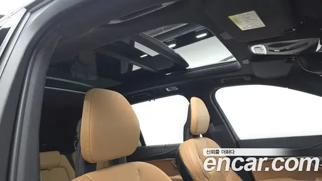 Volvo XC90 2022 — ფოტო 5/20