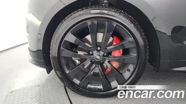 Land Rover Range Rover Sport 2025 — ფოტო 36/37
