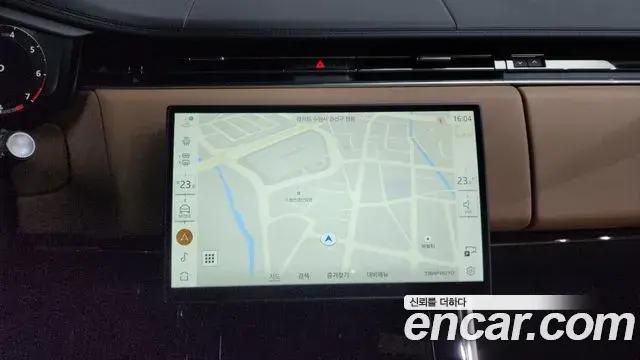 Land Rover Range Rover Sport 2025 — ფოტო 15/37