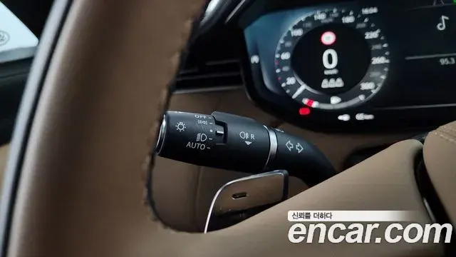 Land Rover Range Rover Sport 2025 — ფოტო 25/37