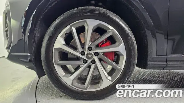 Audi Q5 2025 — Photo 3/20