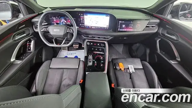 Audi Q5 2025 — Photo 11/20