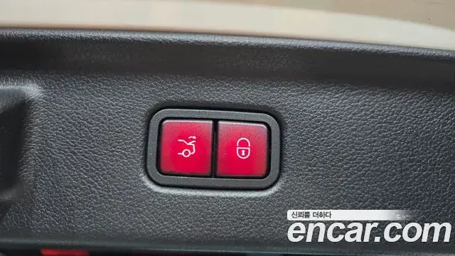 Mercedes-Benz S-Class 2022 — Photo 10/35
