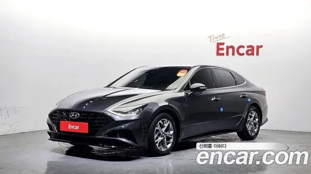Hyundai Sonata 2022 — Фото 1/20