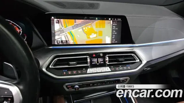 BMW X6 2022 — Photo 14/20