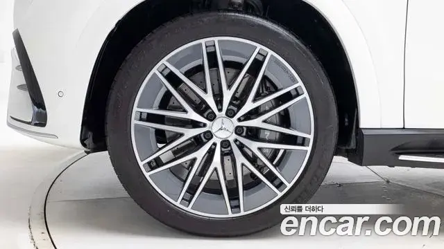 Mercedes-Benz GLE-Class 2025 — Şəkil 11/20