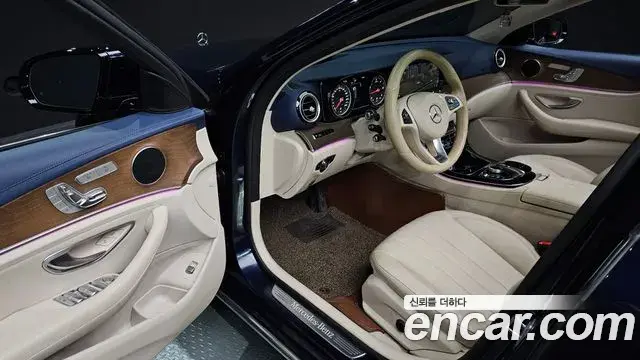 Mercedes-Benz E-Class 2018 — ფოტო 4/20