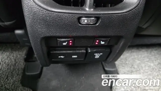 Jeep Cherokee 2020 — Photo 3/36