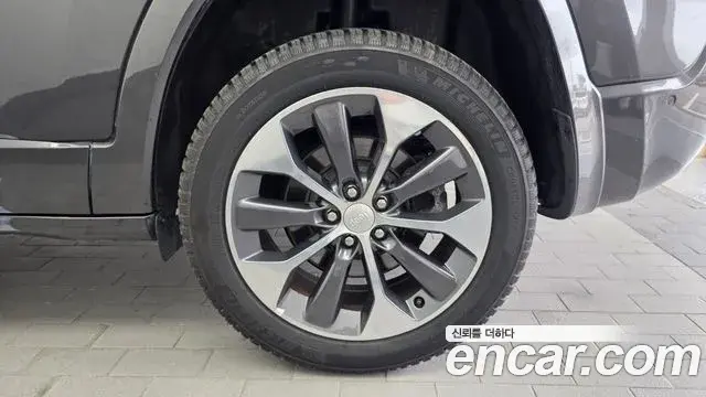 Jeep Cherokee 2020 — Photo 36/36