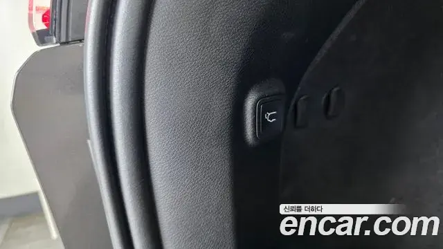 Jeep Cherokee 2020 — Photo 2/36