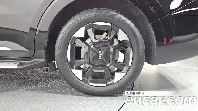 Kia Carnival 2025 — ფოტო 7/34