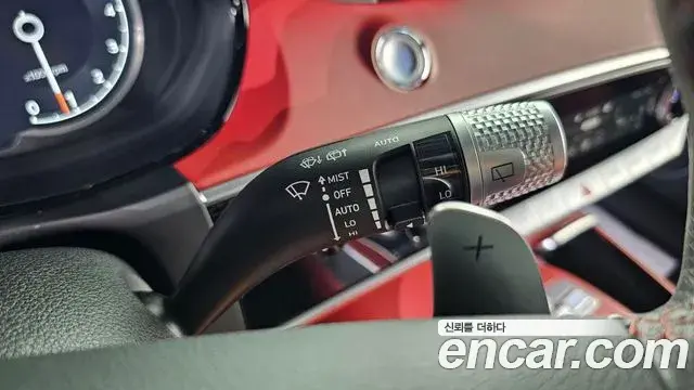 Genesis GV70 2021 — Photo 20/20