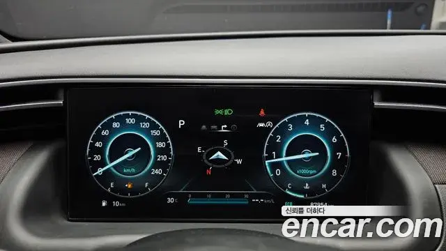 Hyundai The New Tucson 2021 — Фото 8/20