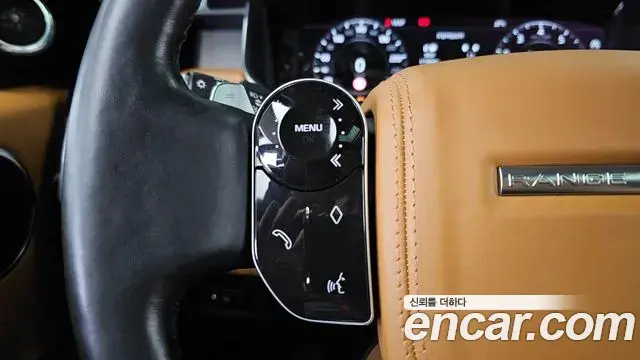 Land Rover Range Rover 2021 — Photo 10/38