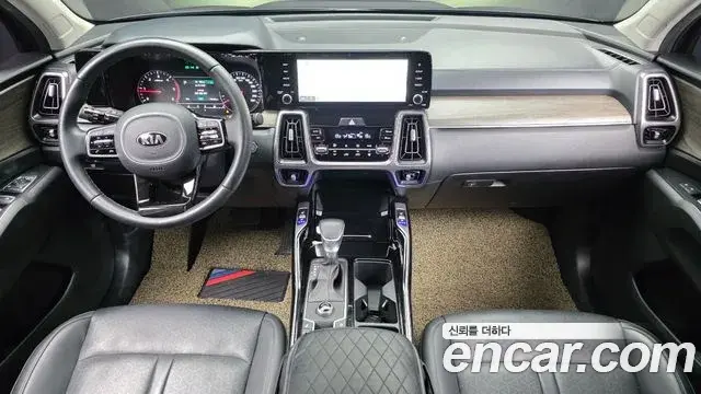 Kia Sorento 2021 — Фото 7/20