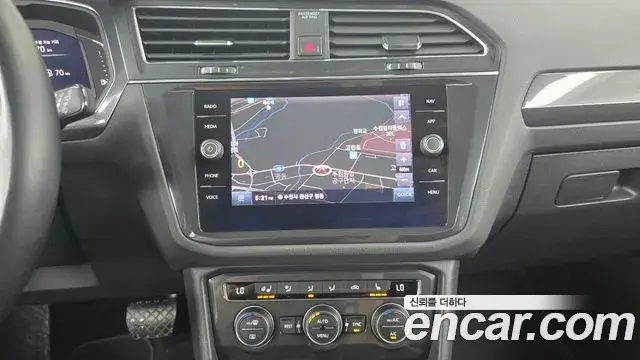Volkswagen Tiguan Allspace 2020 — ფოტო 10/20