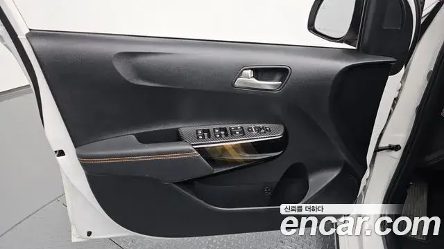 Kia Morning Urban 2022 — ფოტო 12/33