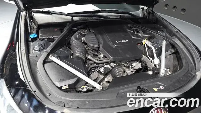 Kia The K9 2018 — Photo 6/20