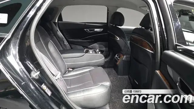 Kia The K9 2018 — Photo 12/20