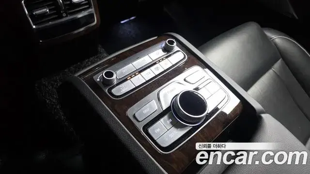 Kia The K9 2018 — Photo 19/20