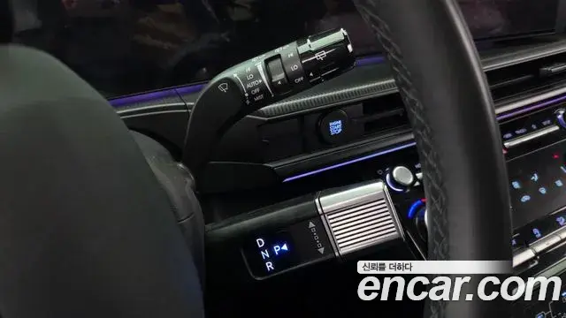 Hyundai Santa Fe 2023 — Фото 9/20