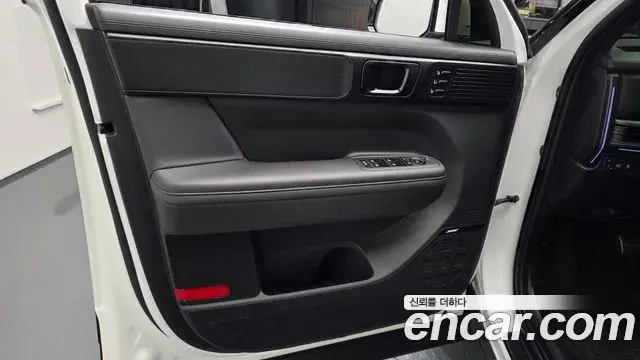 Hyundai Santa Fe 2023 — Photo 29/36