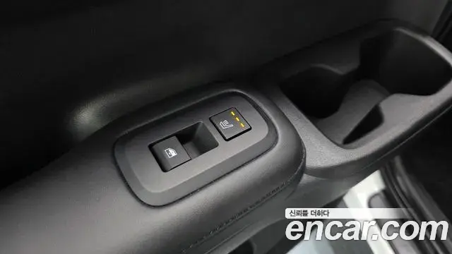 Hyundai Santa Fe 2023 — Photo 36/36