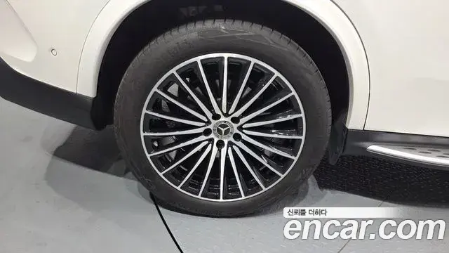 Mercedes-Benz GLC-Class 2024 — ფოტო 32/32