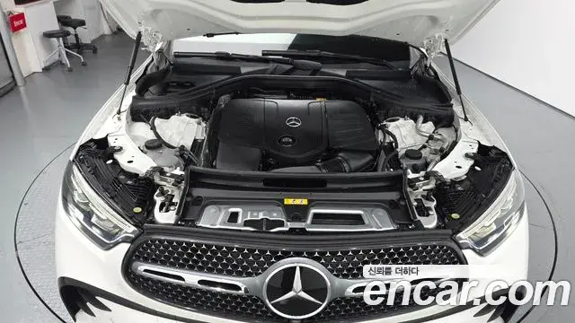 Mercedes-Benz GLC-Class 2024 — ფოტო 31/32