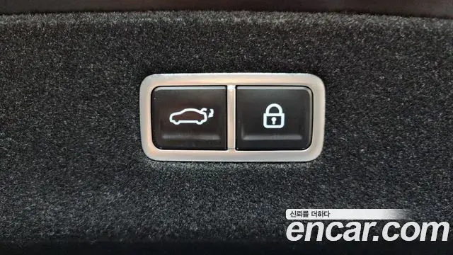 Genesis G90 2023 — Şəkil 8/38