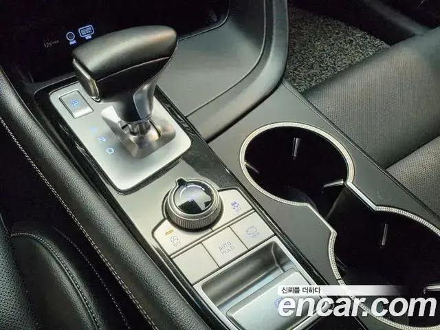 Genesis G70 2018 — Şəkil 12/17