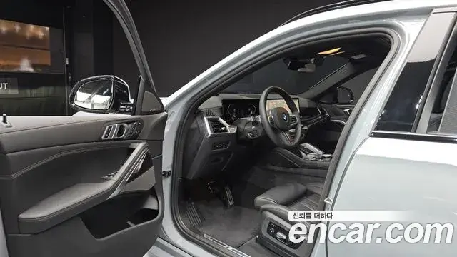 BMW X6 2025 — Фото 10/20