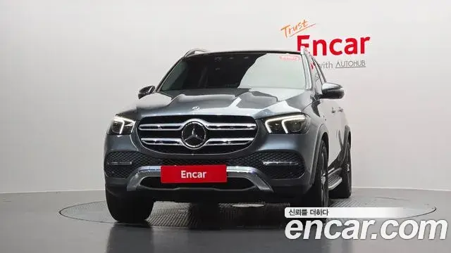 Mercedes-Benz GLE-Class 2021 — Фото 3/20