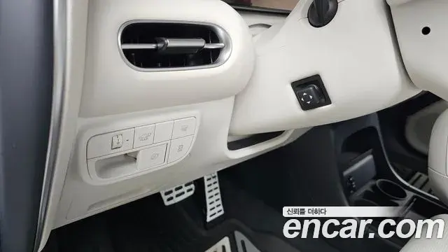 Hyundai Palisade 2025 — ფოტო 26/34
