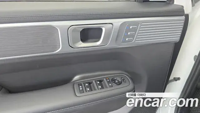 Hyundai Santa Fe 2024 — Photo 29/32