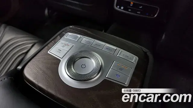 Genesis G80 2020 — Şəkil 31/37