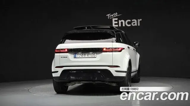Land Rover Range Rover Evoque 2024 — ფოტო 8/20