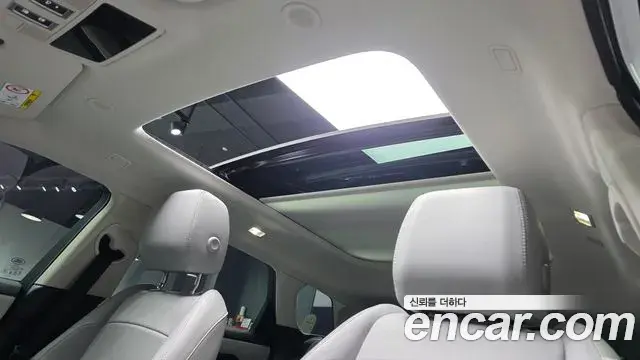 Land Rover Range Rover Evoque 2024 — ფოტო 4/20