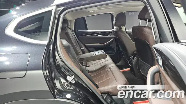 BMW X4 2023 — Photo 11/20