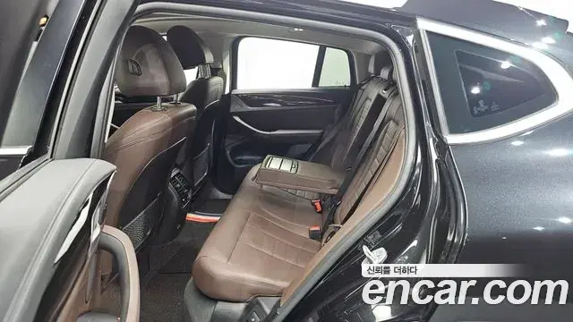 BMW X4 2023 — Photo 12/20