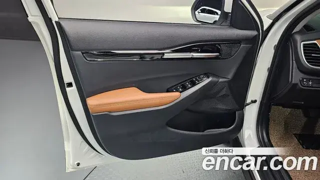 Kia Seltos 2025 — Şəkil 7/30