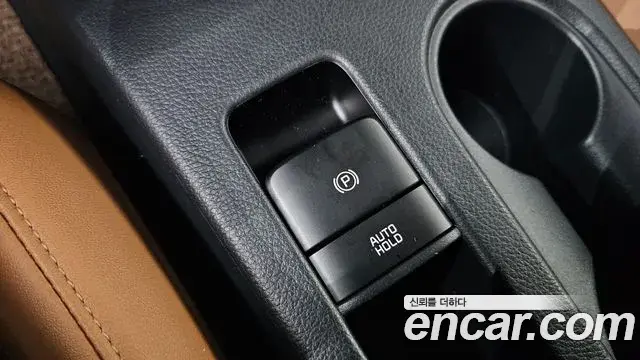 Kia Seltos 2025 — Şəkil 21/30