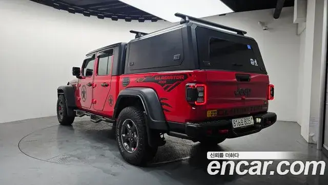 Jeep Gladiator 2021 — Photo 8/20