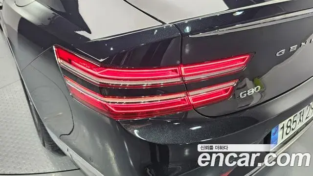Genesis G80 2025 — Photo 22/32