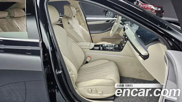 Genesis G80 2025 — Photo 30/32