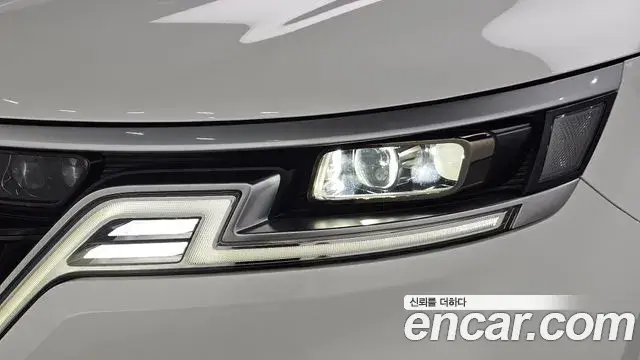 Kia Carnival 2021 — Photo 22/30