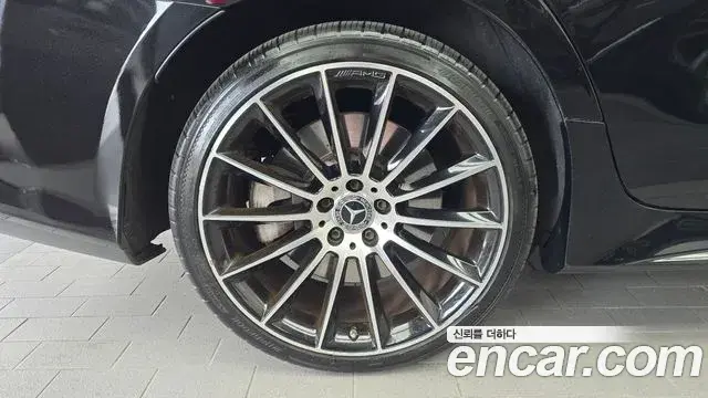 Mercedes-Benz CLS-Class 2021 — ფოტო 7/31