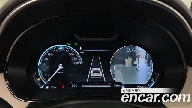 Genesis GV70 2023 — Photo 25/34