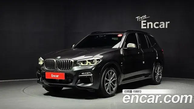 BMW X3 2018 — Фото 1/20